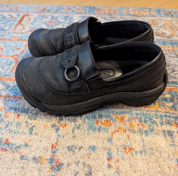 Keen Kaci II Leather Womens 7 Wide Black Slip On Comfort Clog Style Shoe Strap - Picture 1 of 8